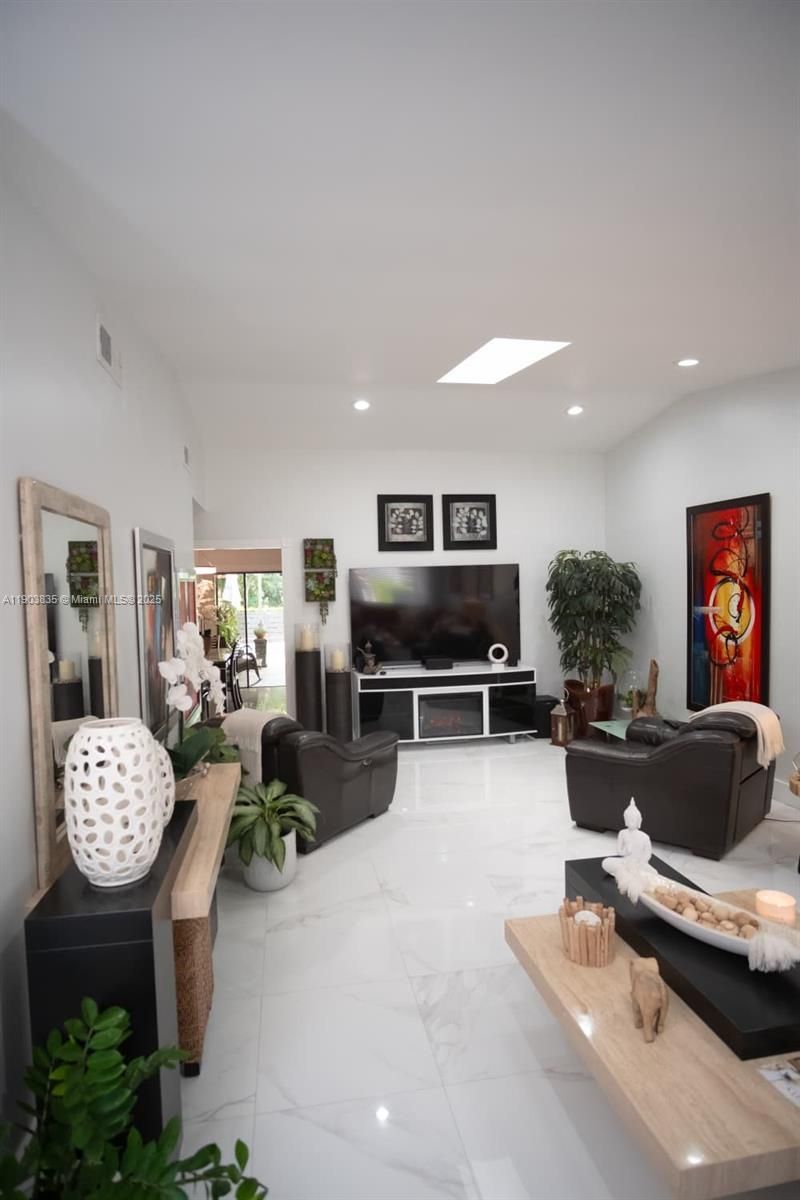 15076 SW 63rd Ter, Miami, FL 33193 Photo