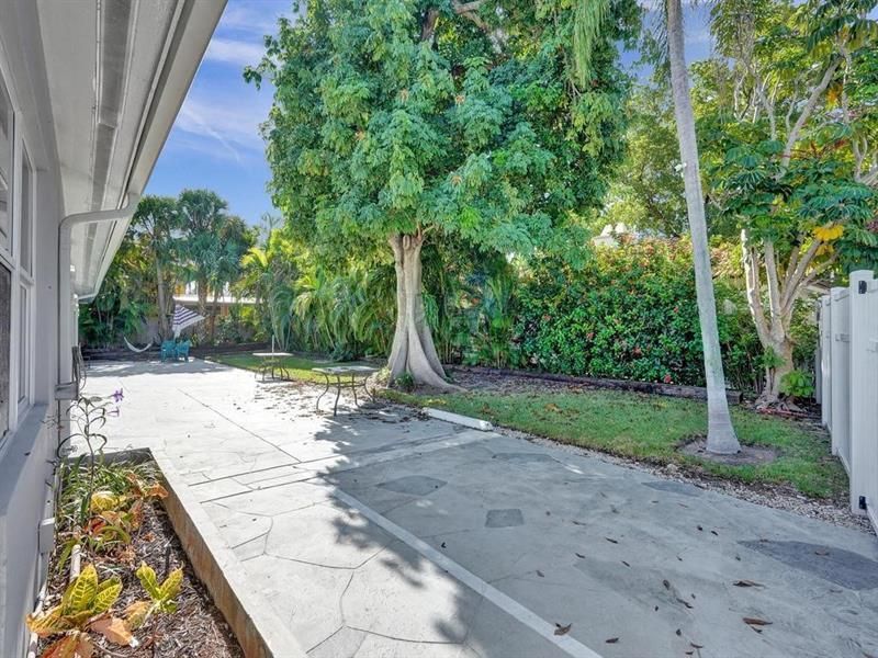 4422 Seagrape Drive, Unit 1, Lauderdale by the Sea, FL 33308 Photo