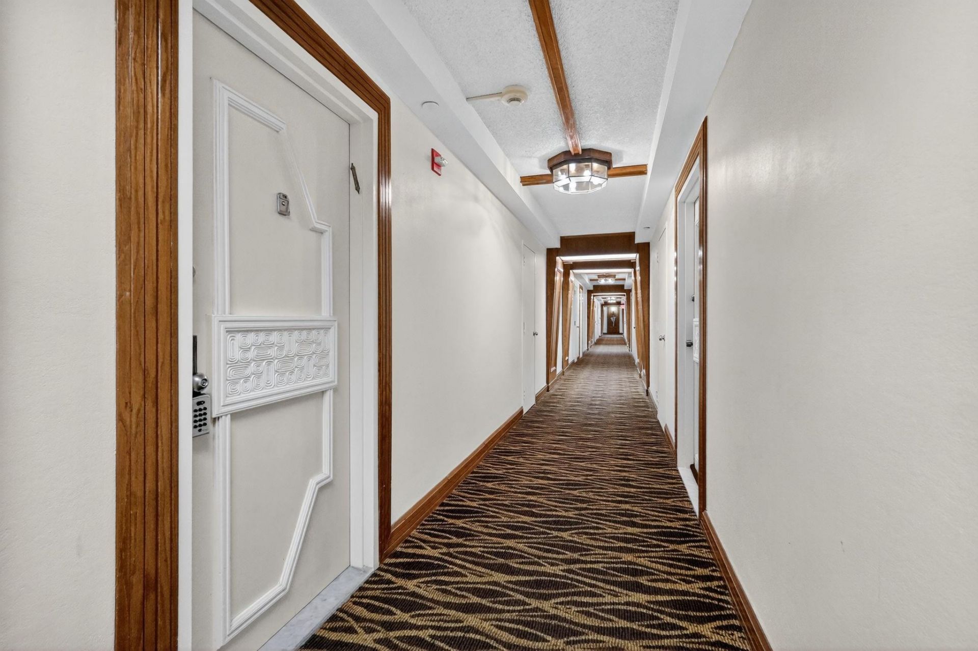 18151 NE 31st Court, Unit 1709, Aventura, FL 33160 Photo