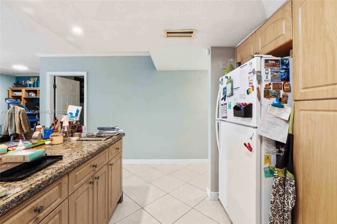 7144 W 2nd Ln, Hialeah, FL 33014 Photo