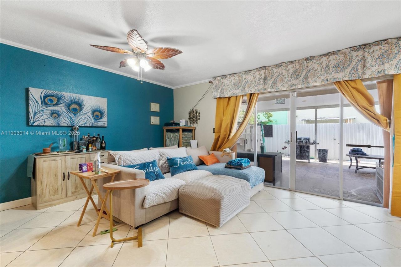 7144 W 2nd Ln, Hialeah, FL 33014 Photo