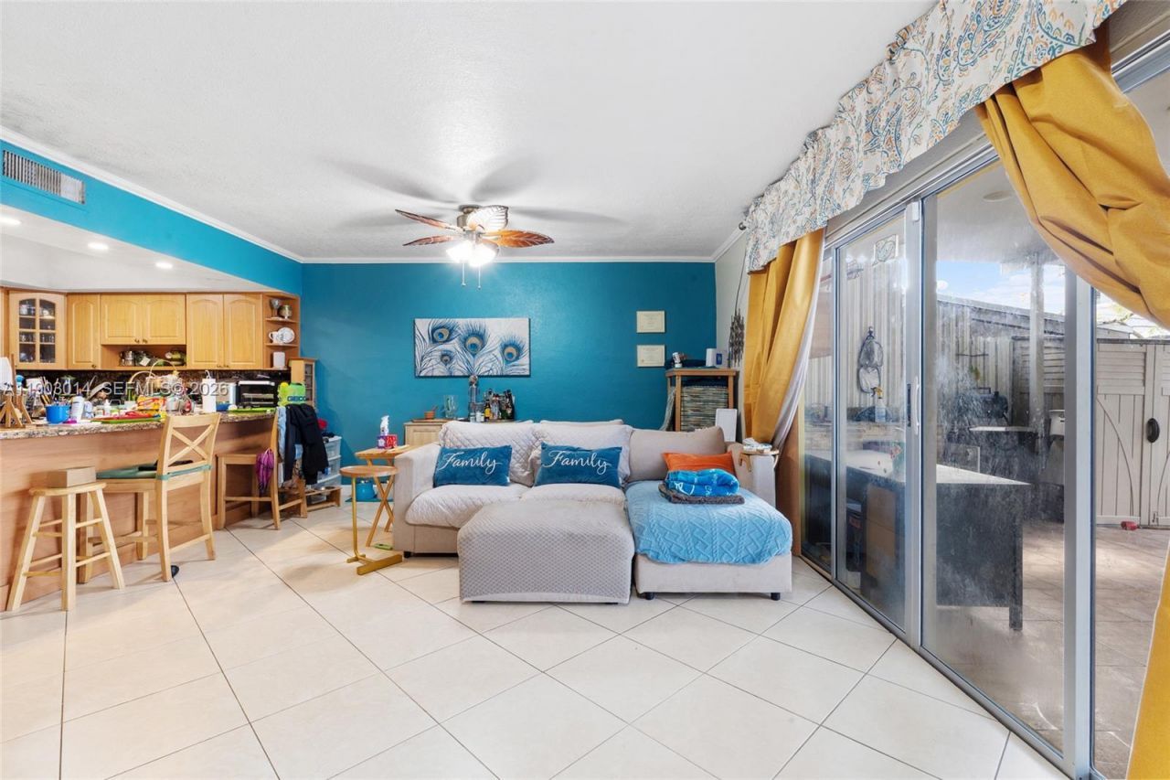 7144 W 2nd Ln, Hialeah, FL 33014 Photo