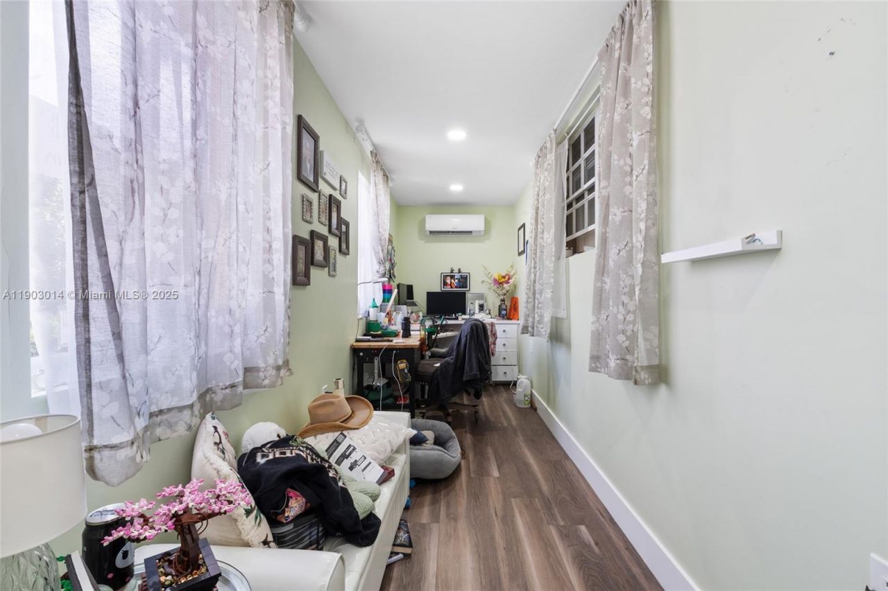 7144 W 2nd Ln, Hialeah, FL 33014 Photo