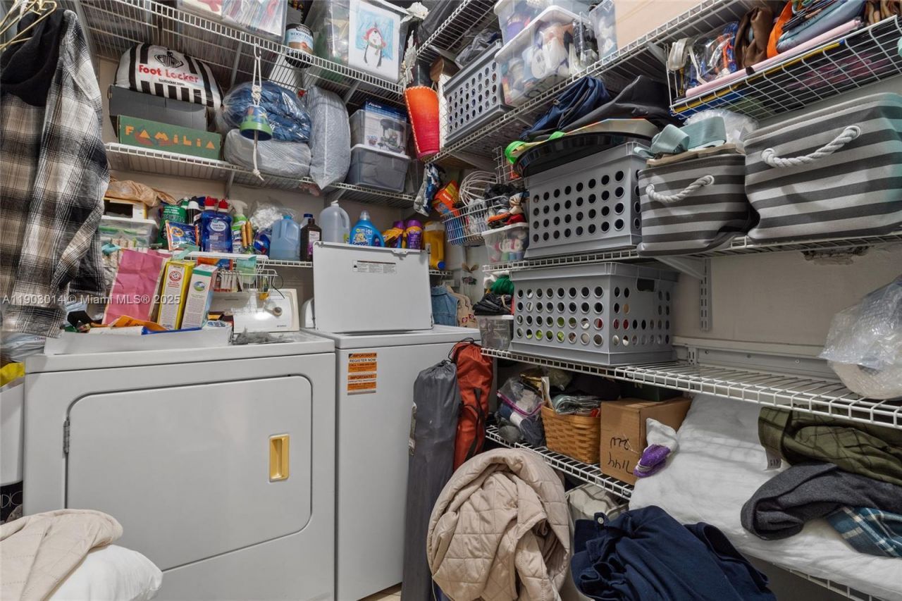 7144 W 2nd Ln, Hialeah, FL 33014 Photo