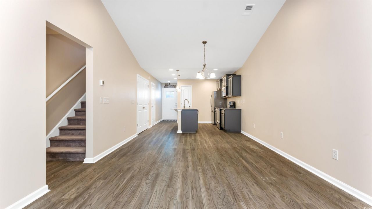 132 Machrie Loop Photo 13