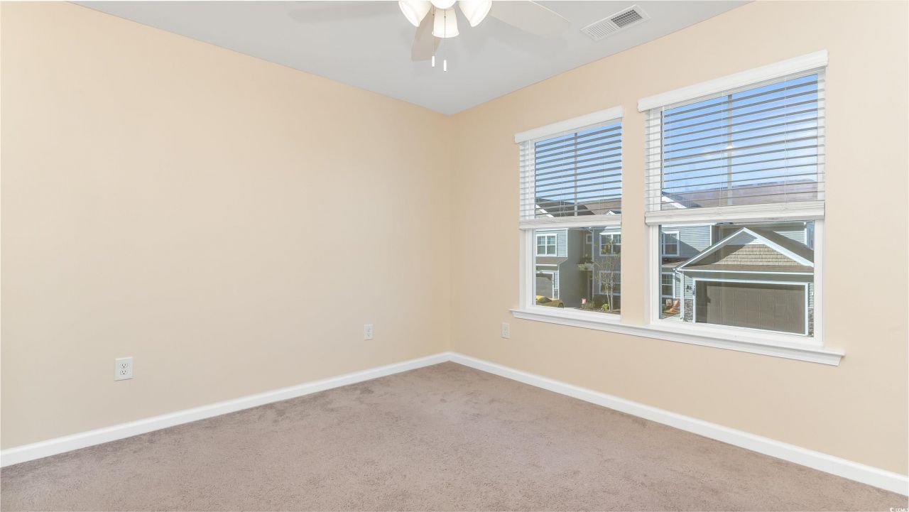 132 Machrie Loop Photo 22