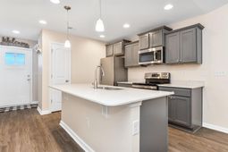 132 Machrie Loop photo 4