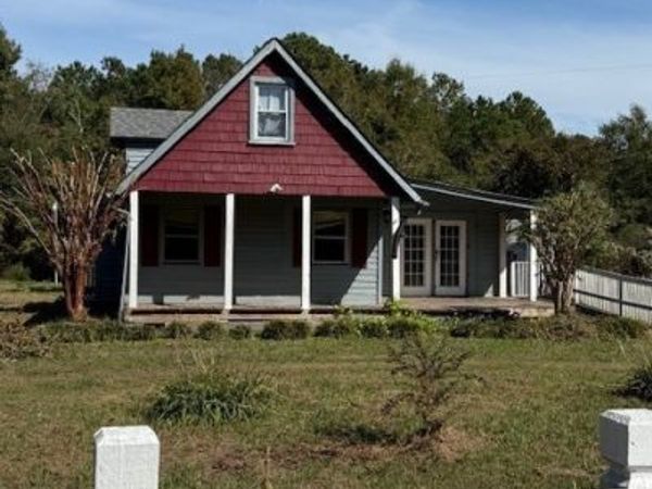 9571 Rowes Point Road, Hayes, VA 23072