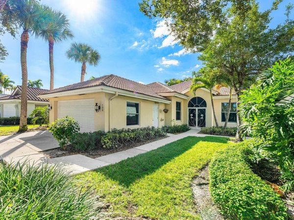 198 Hampton Circle, Jupiter, FL 33458