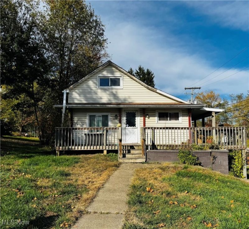 44291 Main Street, Saint Clairsville, OH 43950 Main Photo