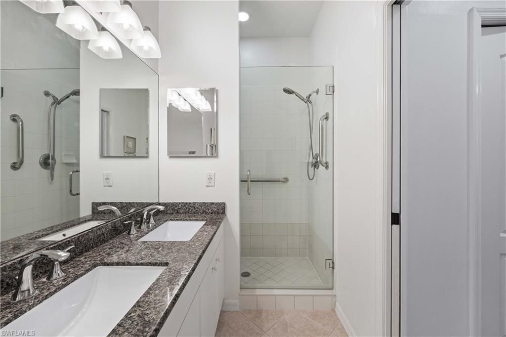 2710 Cypress Trace Cir, Unit 3031, Naples, FL 34119 Photo