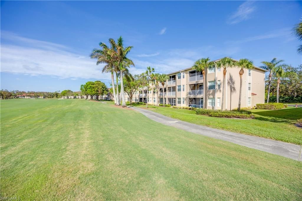 2710 Cypress Trace Cir, Unit 3031, Naples, FL 34119 Photo