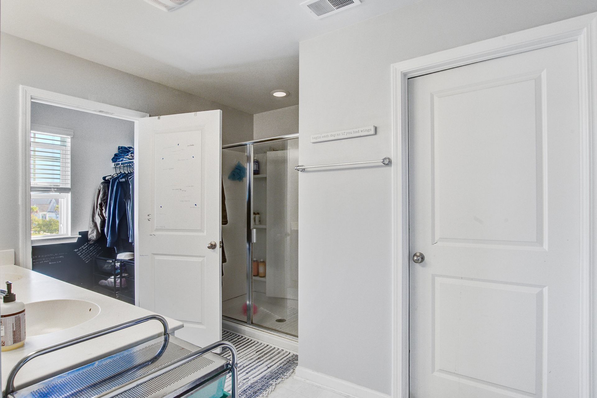 439 Zenith Boulevard Photo 25