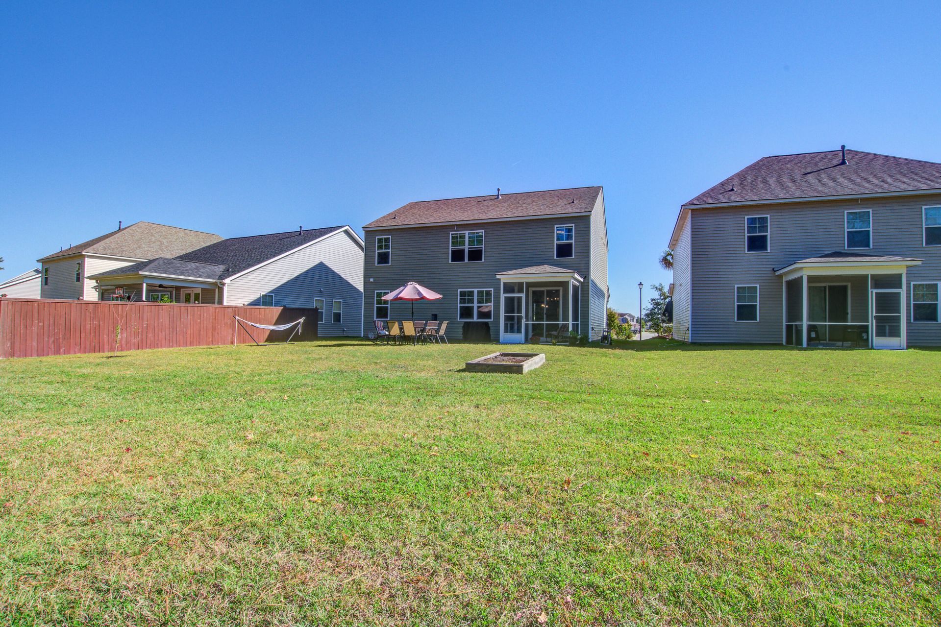 439 Zenith Boulevard Photo 36