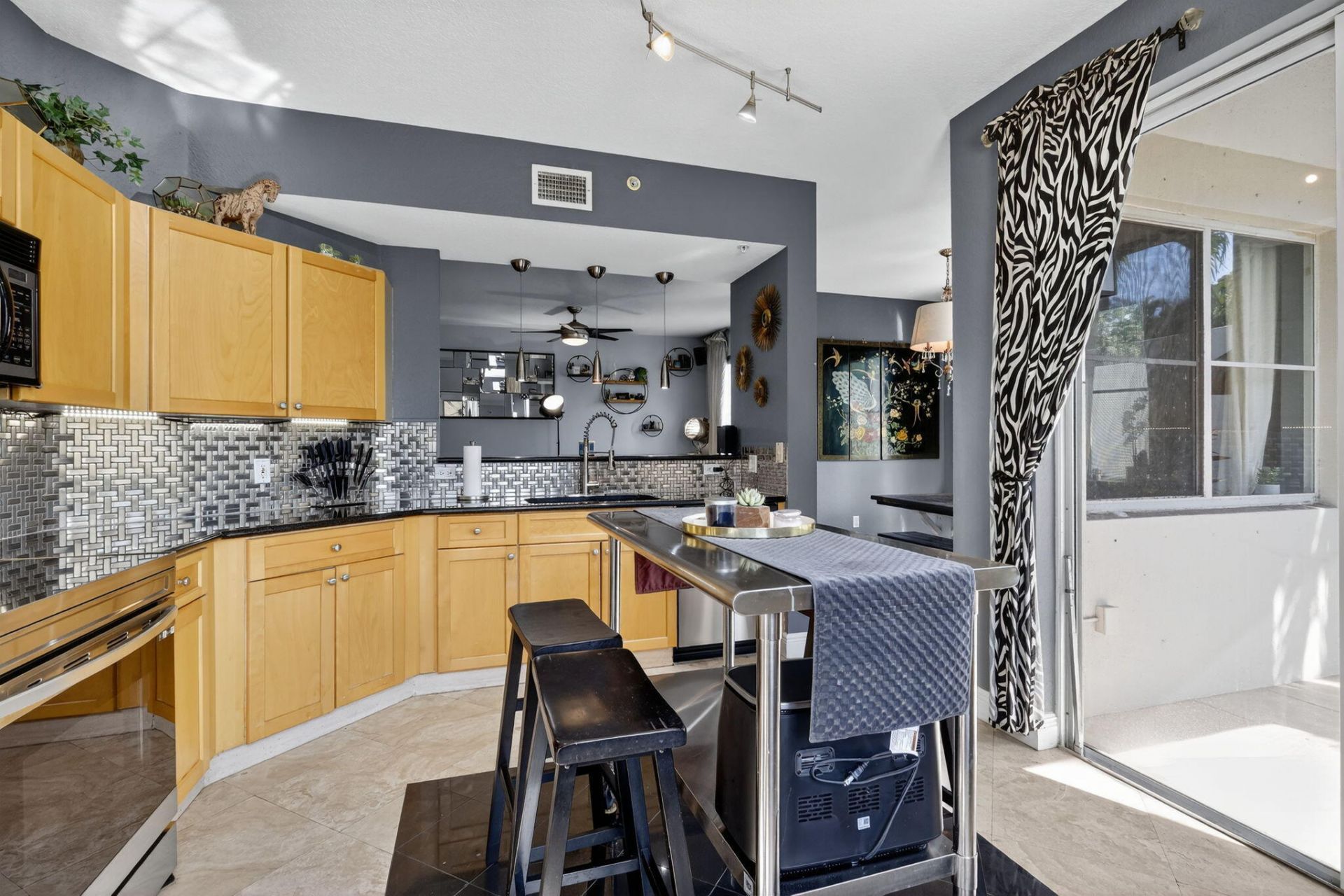 11011 Legacy Lane, Unit 105, Palm Beach Gardens, FL 33410 Photo