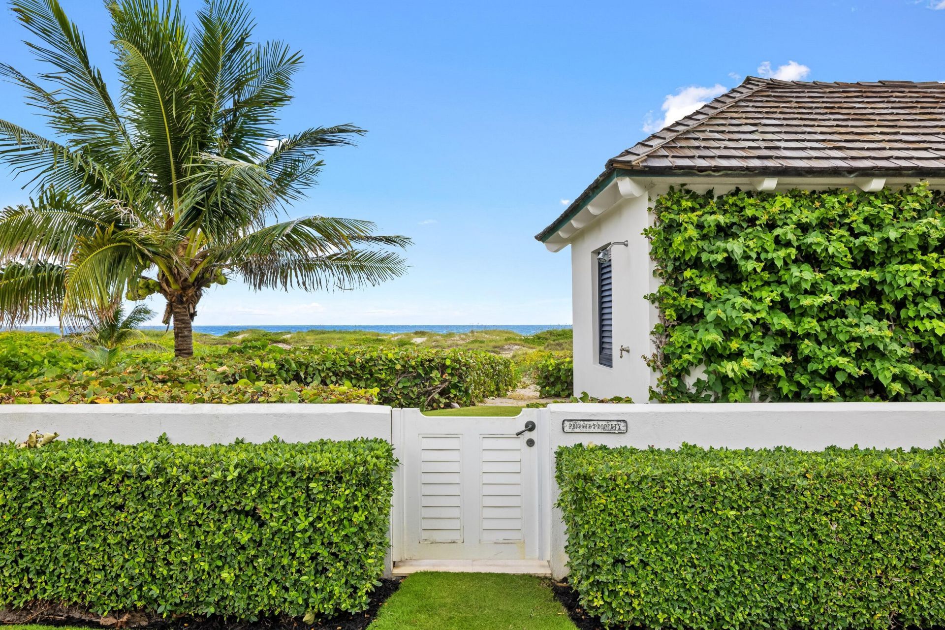 102 Reef Road, Palm Beach, FL 33480 Photo