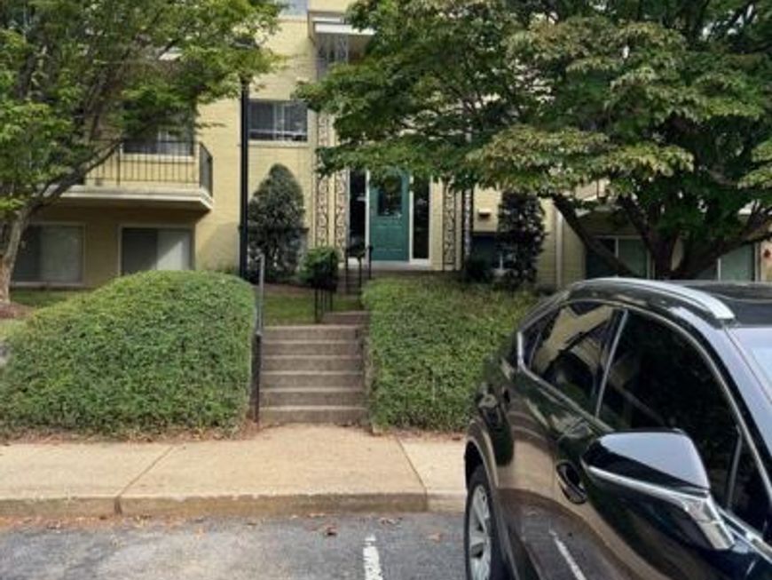 10524 Weymouth Street, Unit W-1, Bethesda, MD 20814 Main Photo