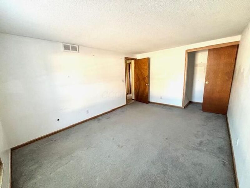 1591 Stephanie Court, Columbus, OH 43232 Photo 18