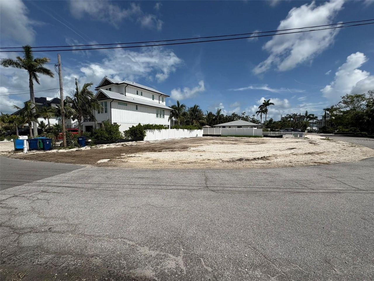 237 S Harbor Drive, Holmes Beach, FL 34217 Photo