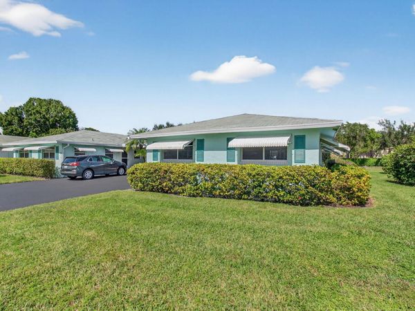 632 Hummingbird Lane, Delray Beach, FL 33445