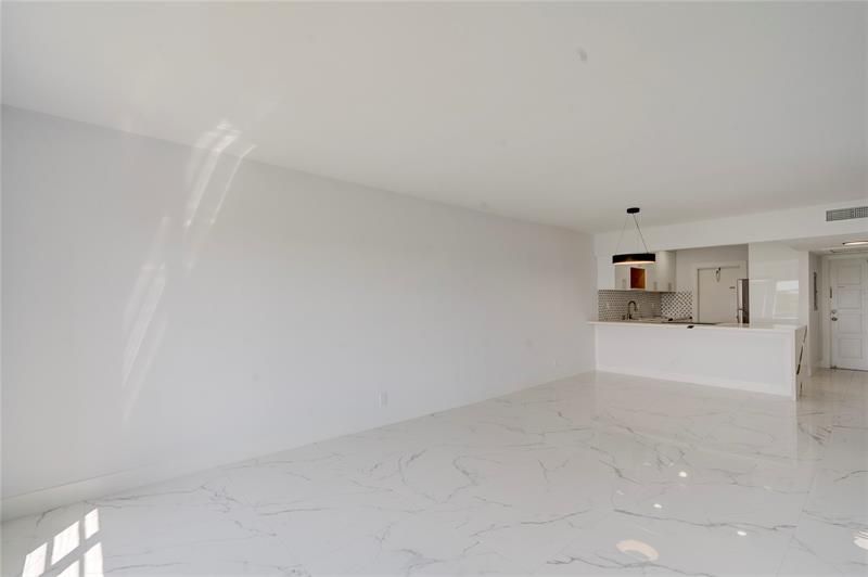 3050 N Palm Aire Drive, Unit 505, Pompano Beach, FL 33069 Photo