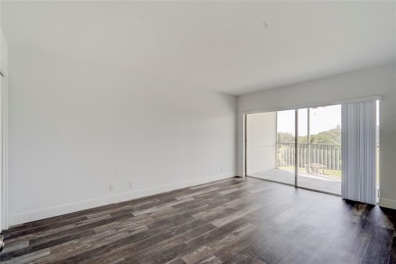 3050 N Palm Aire Drive, Unit 505, Pompano Beach, FL 33069 Photo