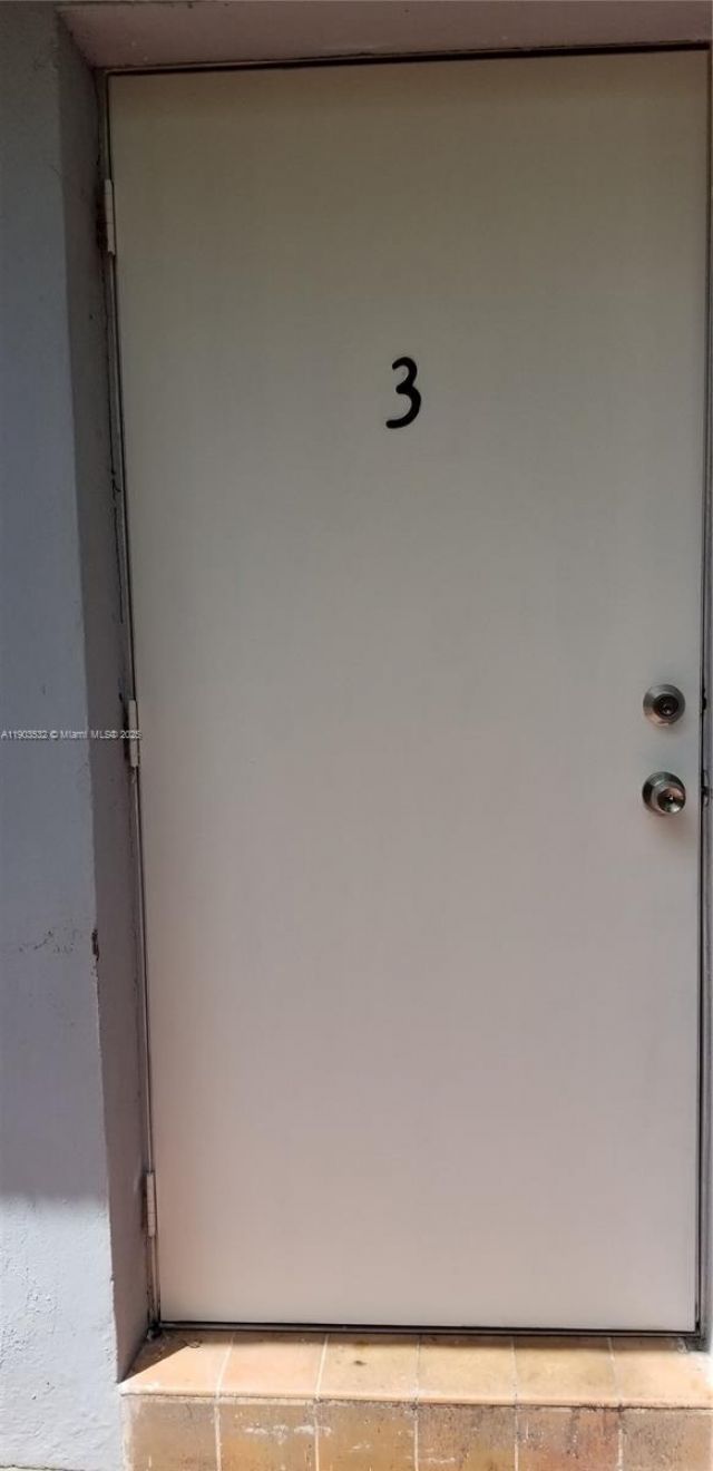 976 NW 6th St, Miami, FL 33136 Photo