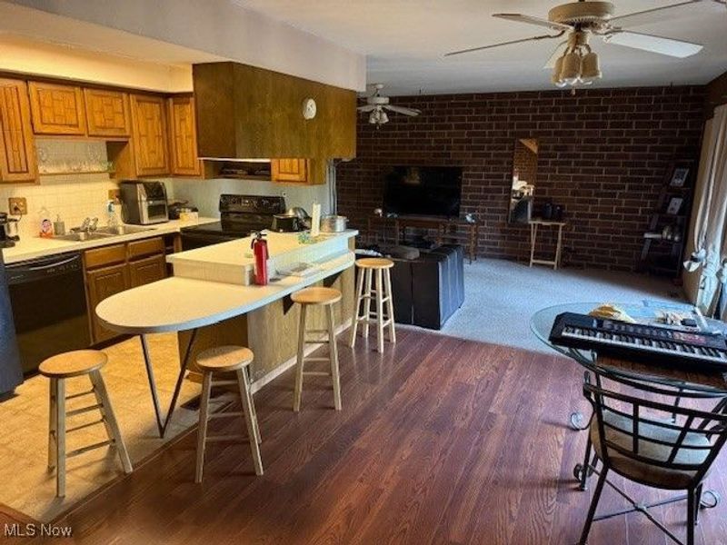 2069 Penguin Avenue, Akron, OH 44319 Photo 11