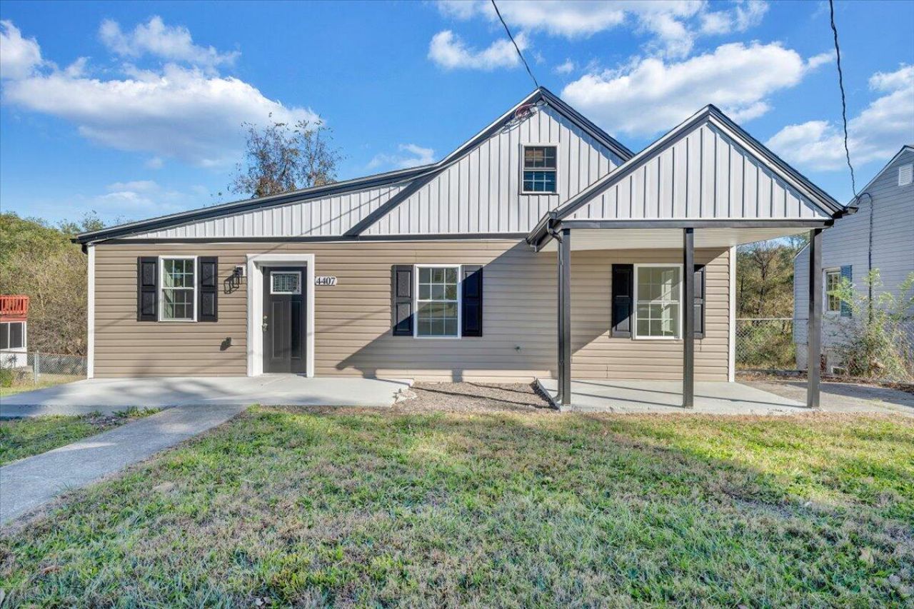 4407 NE Palmer Ave Ne, Roanoke, VA 24019 Main Photo