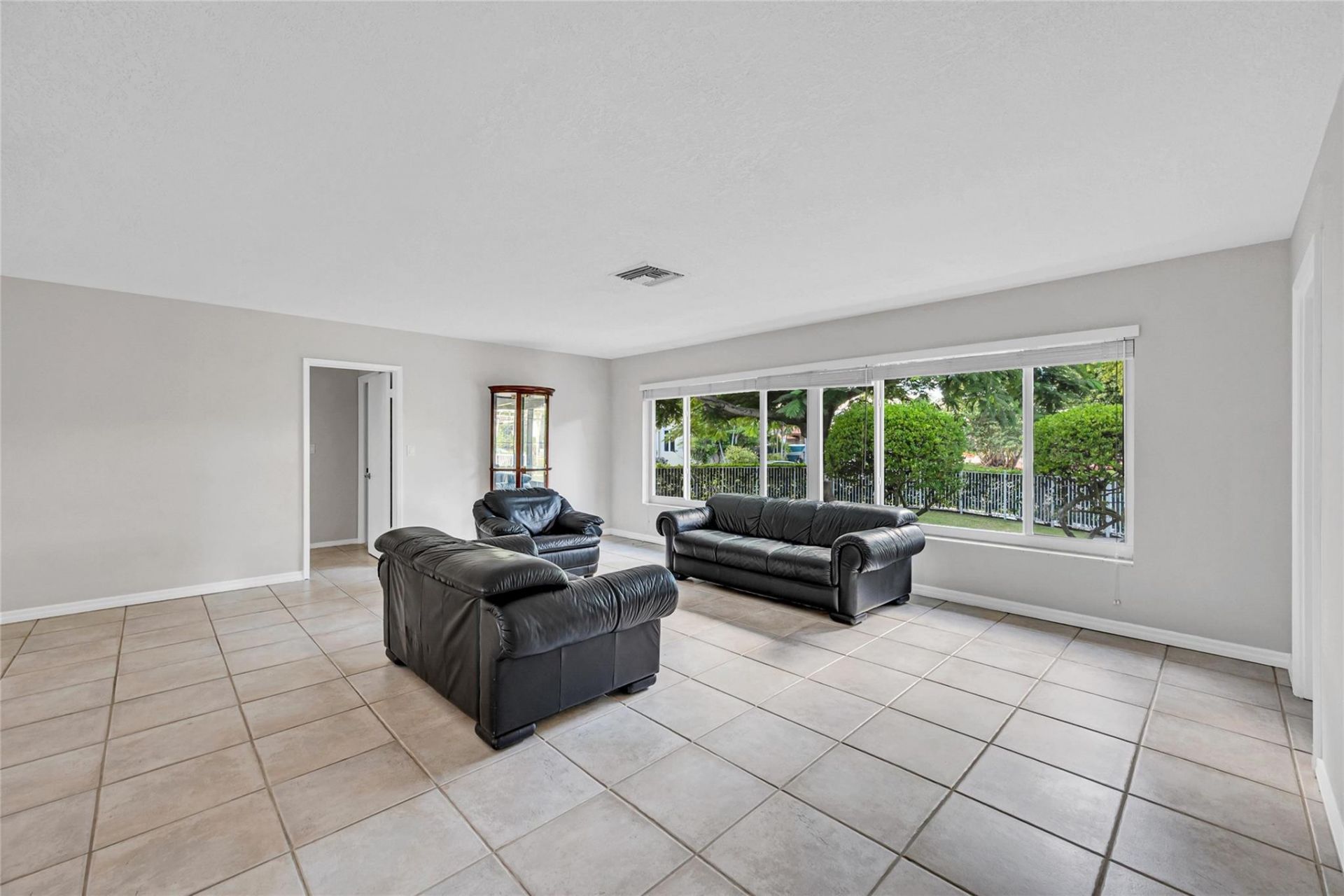 2100 Manatee Drive, Fort Lauderdale, FL 33316 Photo