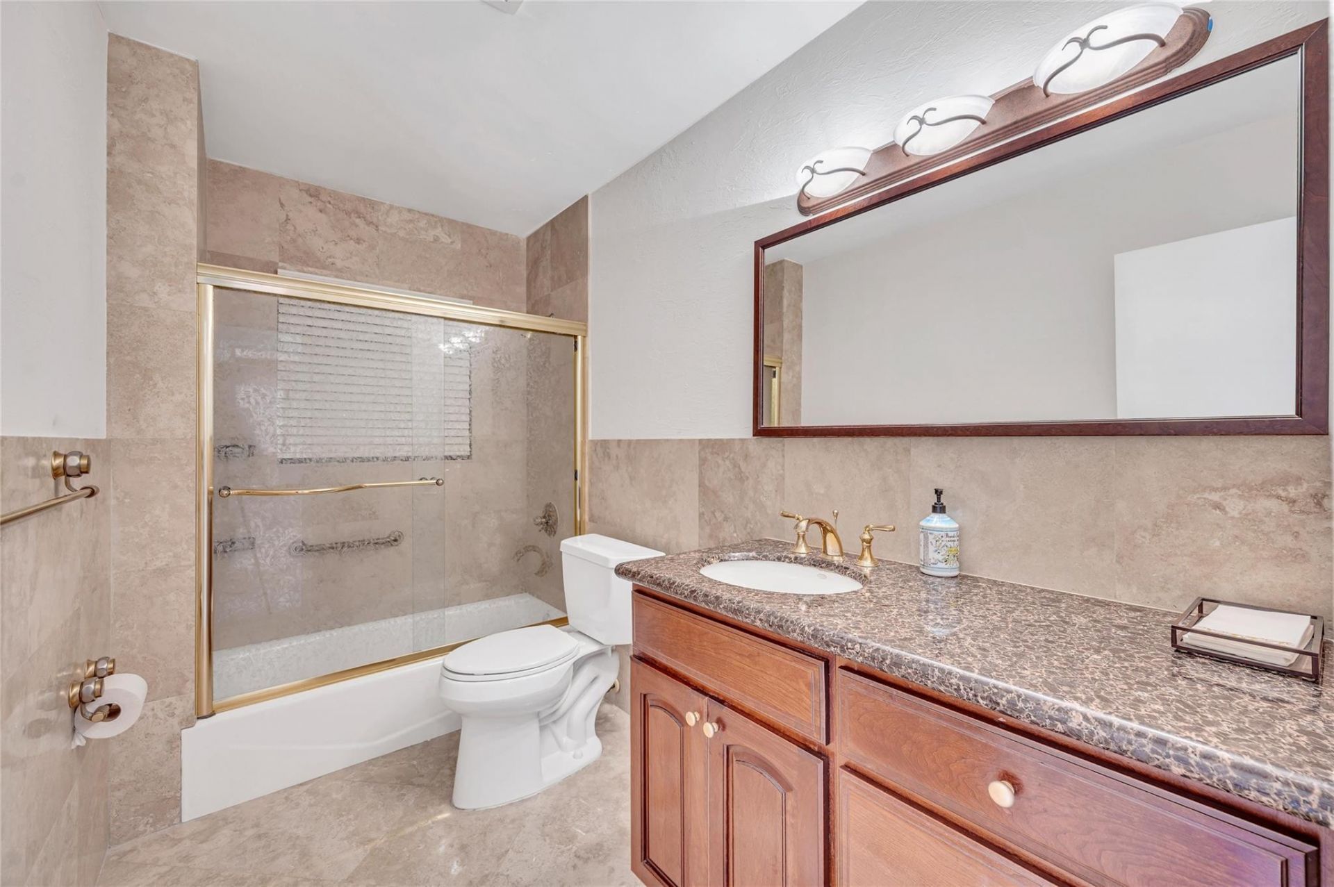 2100 Manatee Drive, Fort Lauderdale, FL 33316 Photo