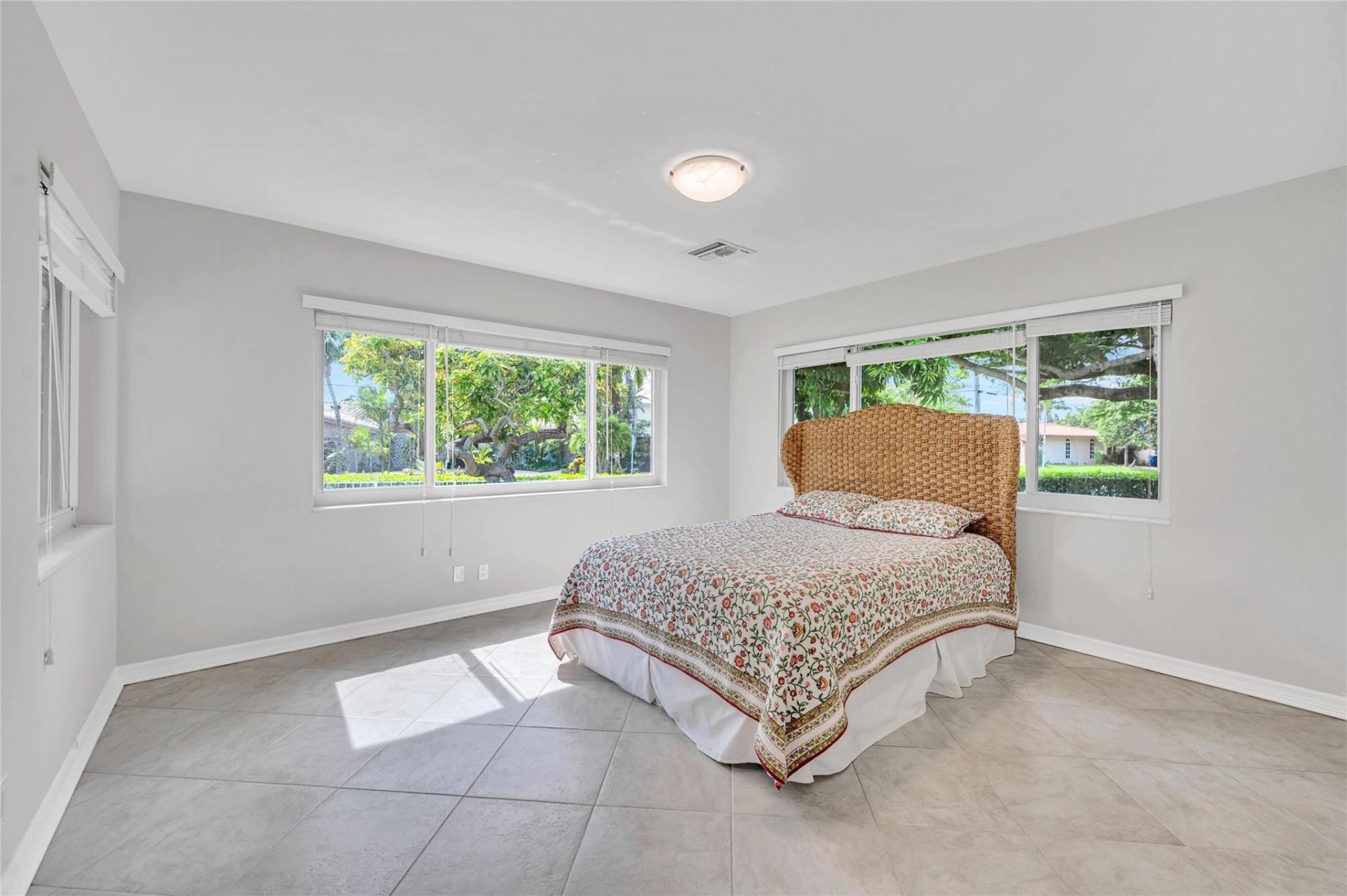 2100 Manatee Drive, Fort Lauderdale, FL 33316 Photo