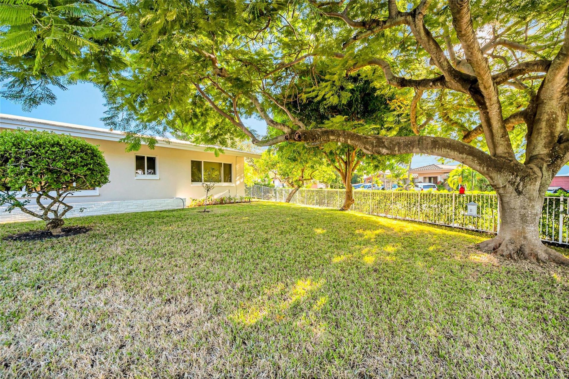 2100 Manatee Drive, Fort Lauderdale, FL 33316 Photo