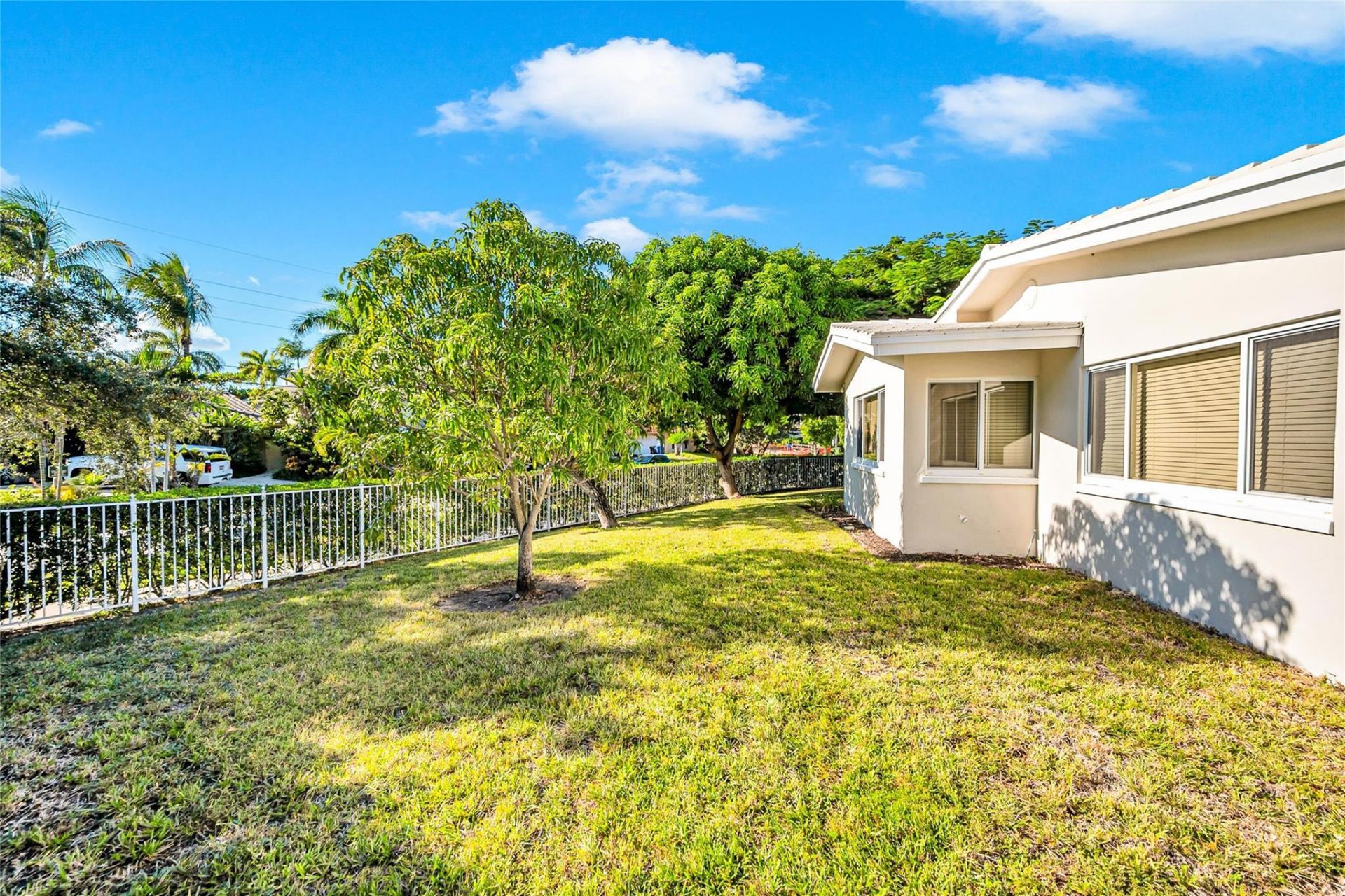 2100 Manatee Drive, Fort Lauderdale, FL 33316 Photo