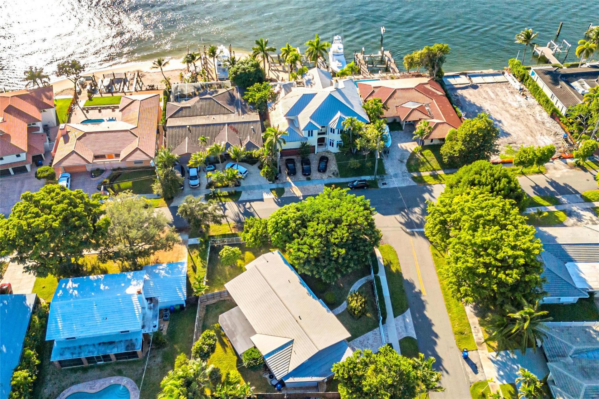 2100 Manatee Drive, Fort Lauderdale, FL 33316 Photo