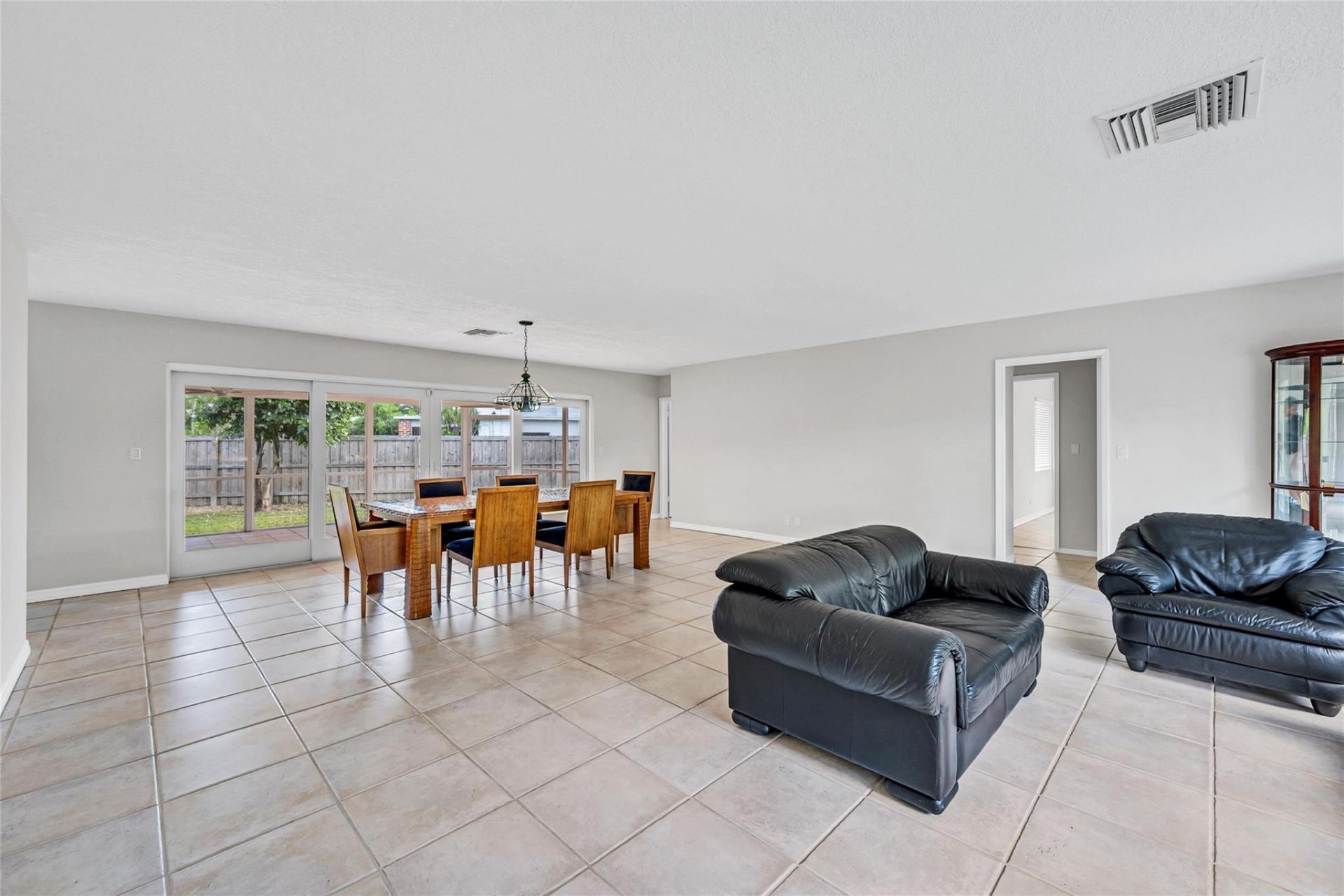 2100 Manatee Drive, Fort Lauderdale, FL 33316 Photo