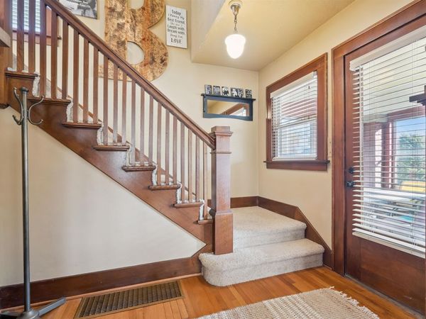 1000 N Franklin Street, Manchester, IA 52057