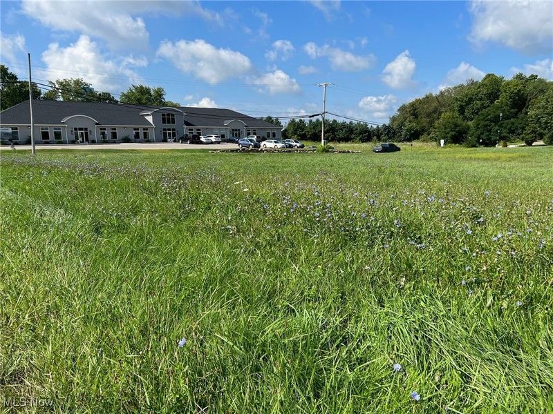 Wales Avenue NW, North Canton, OH 44720 Photo 3