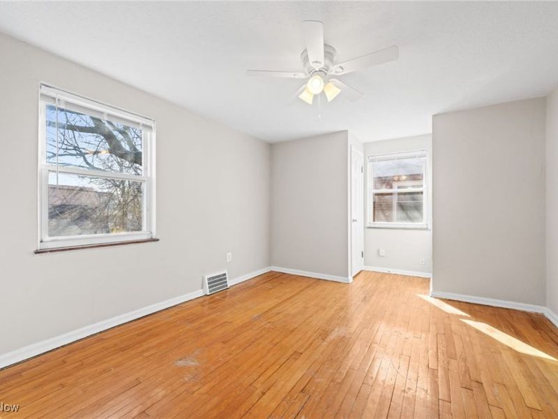21000 Priday Avenue, Euclid, OH 44123 Photo 12