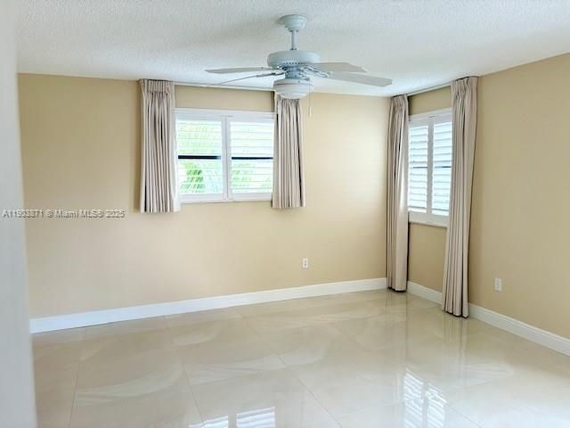 2334 S Cypress Bend Dr, Unit 501, Pompano Beach, FL 33069 Photo