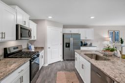 1054 Rampart Court photo 4