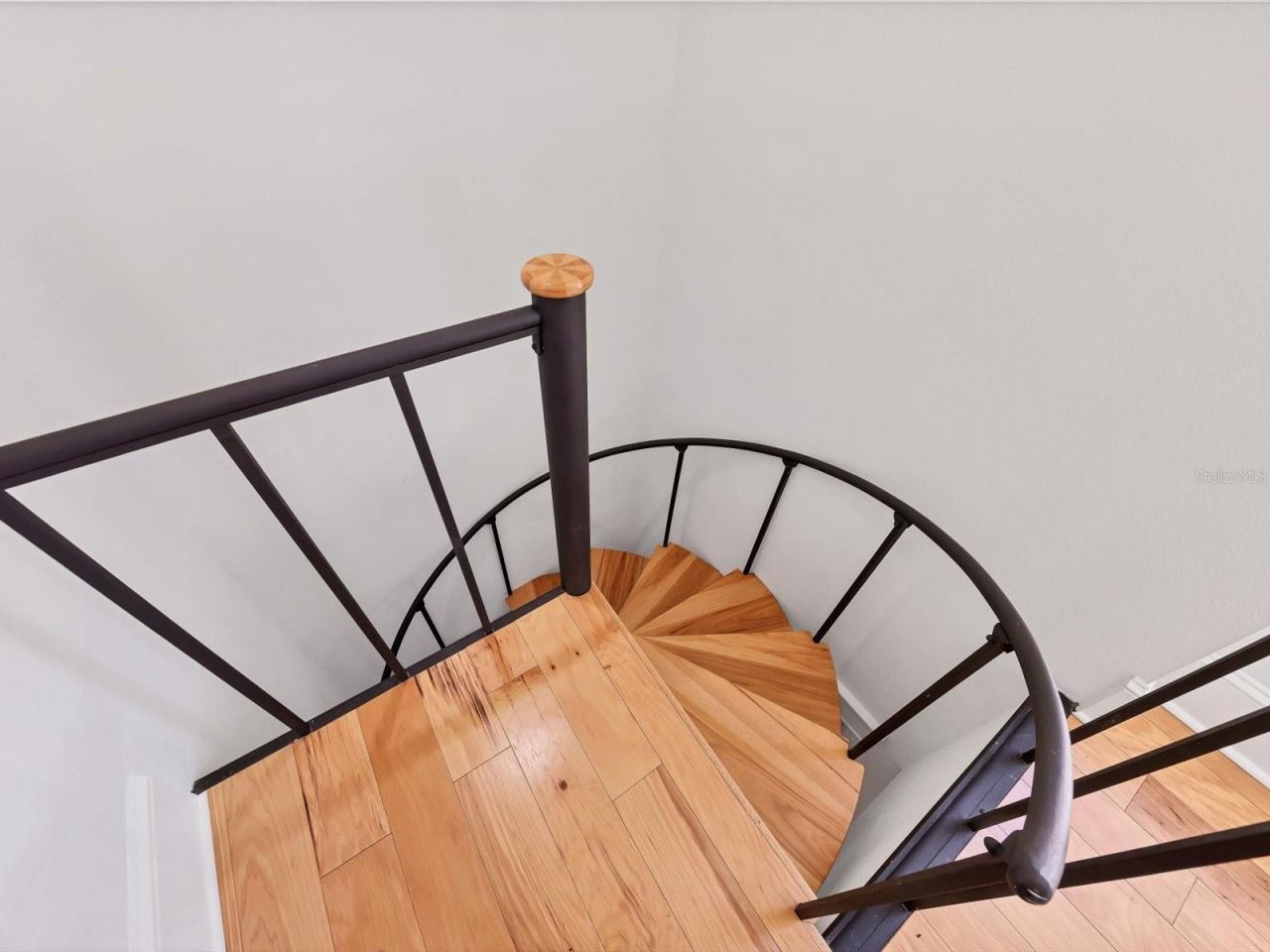 226 Golden Gate Point, Unit 63, Sarasota, FL 34236 Photo