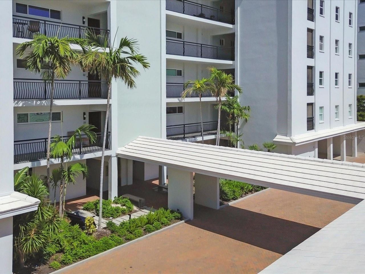 226 Golden Gate Point, Unit 63, Sarasota, FL 34236 Photo