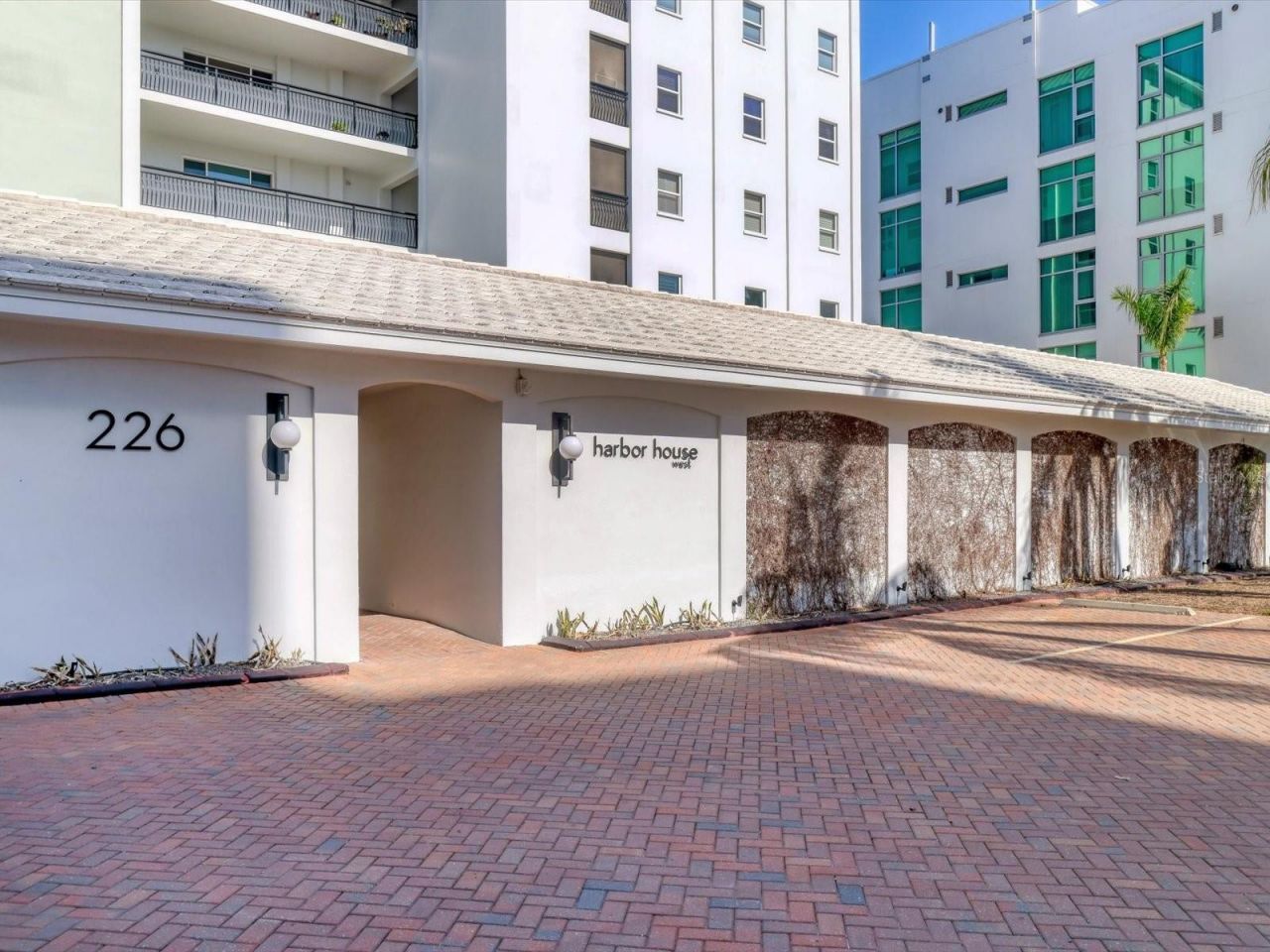 226 Golden Gate Point, Unit 63, Sarasota, FL 34236 Photo