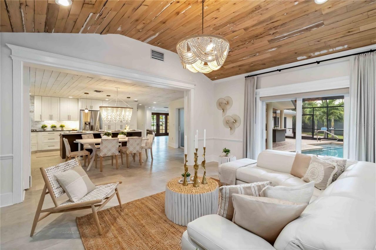 499 Partridge Circle, Sarasota, FL 34236 Photo