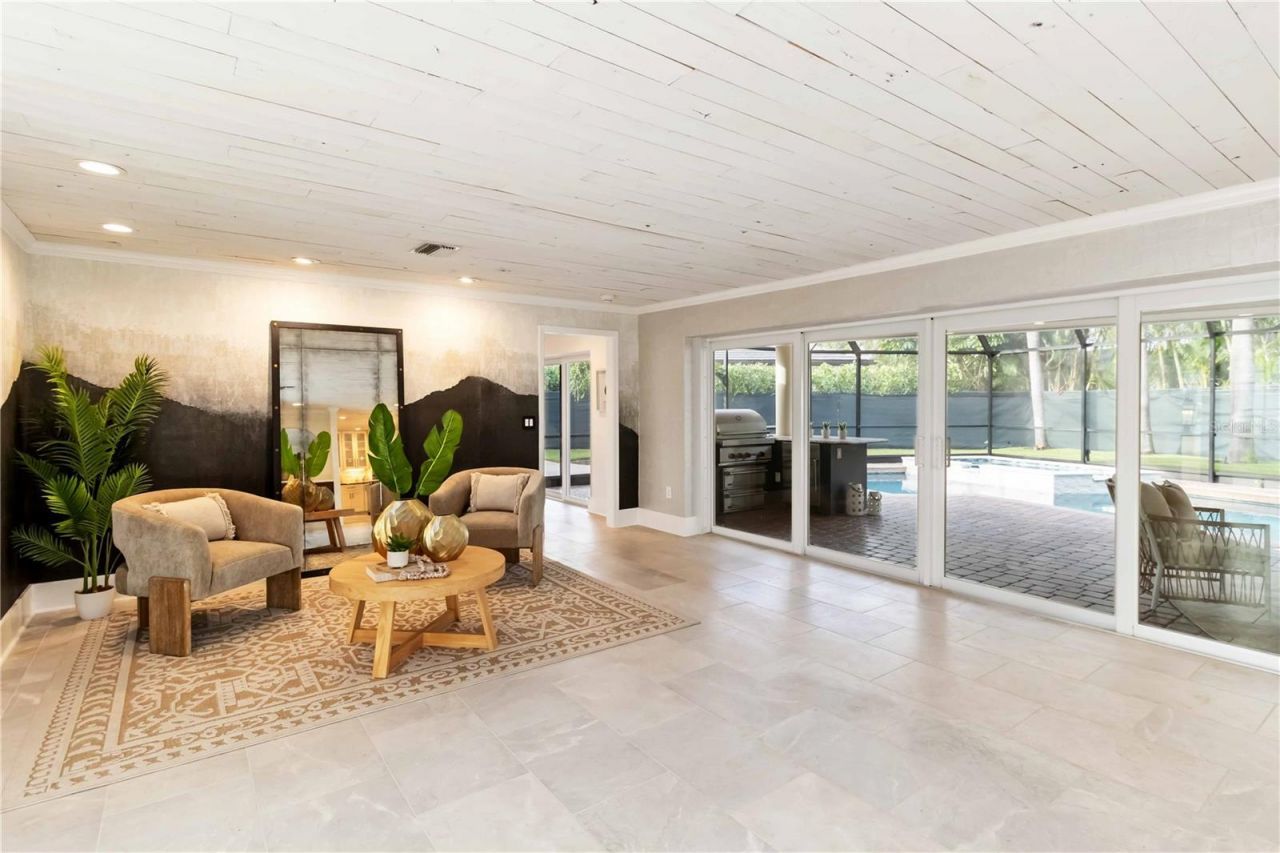 499 Partridge Circle, Sarasota, FL 34236 Photo