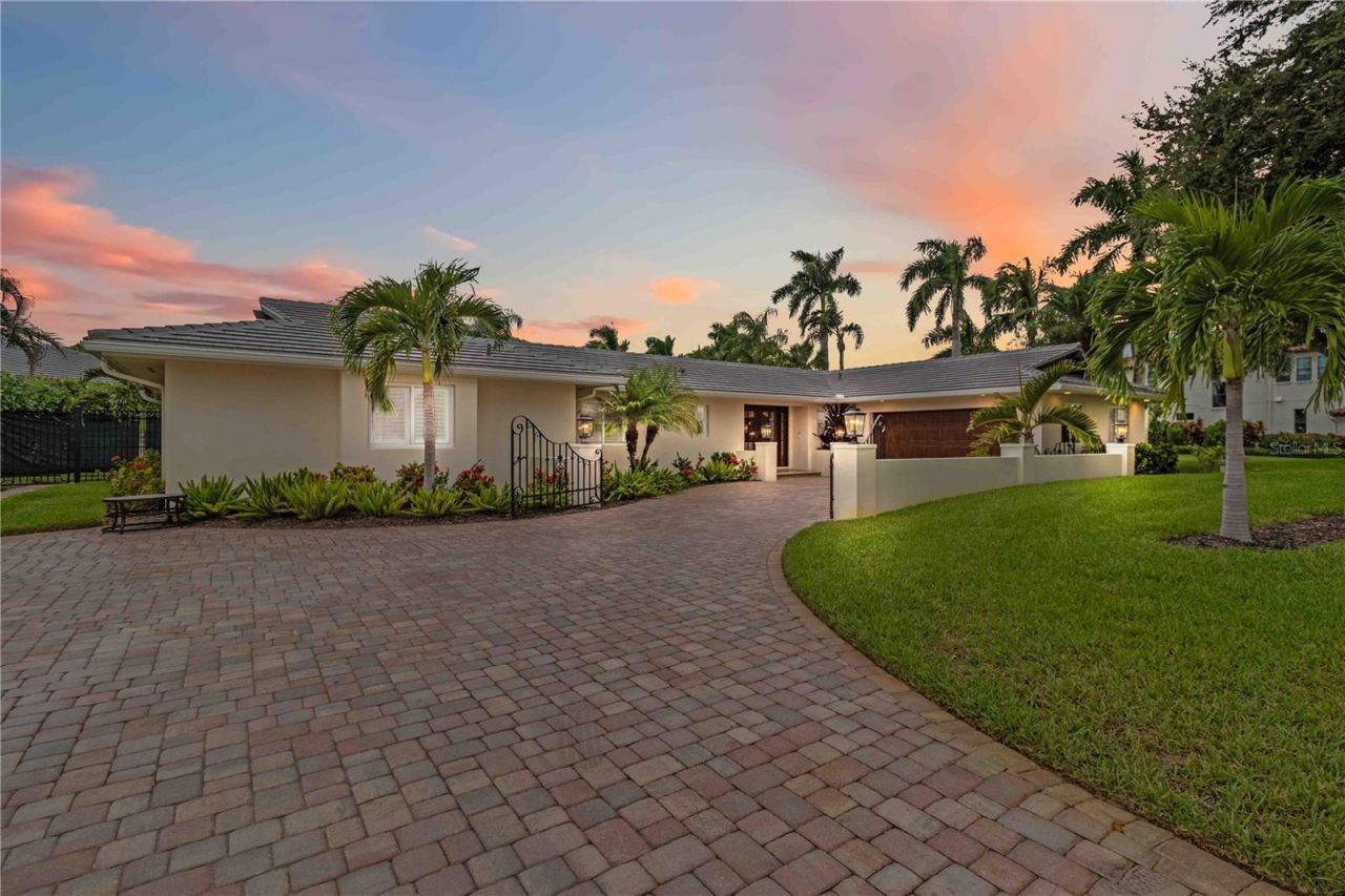 499 Partridge Circle, Sarasota, FL 34236 Photo