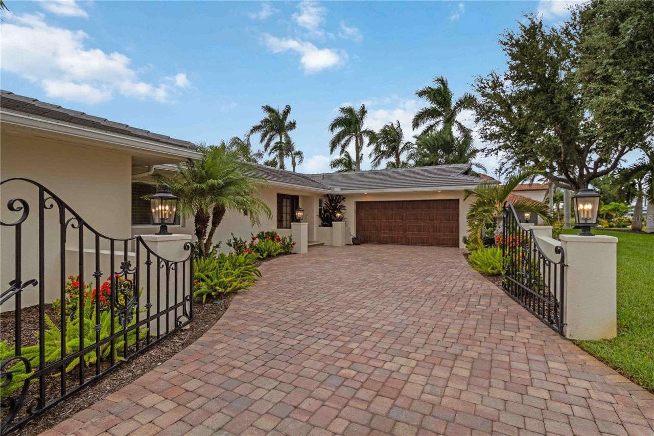499 Partridge Circle, Sarasota, FL 34236 Photo