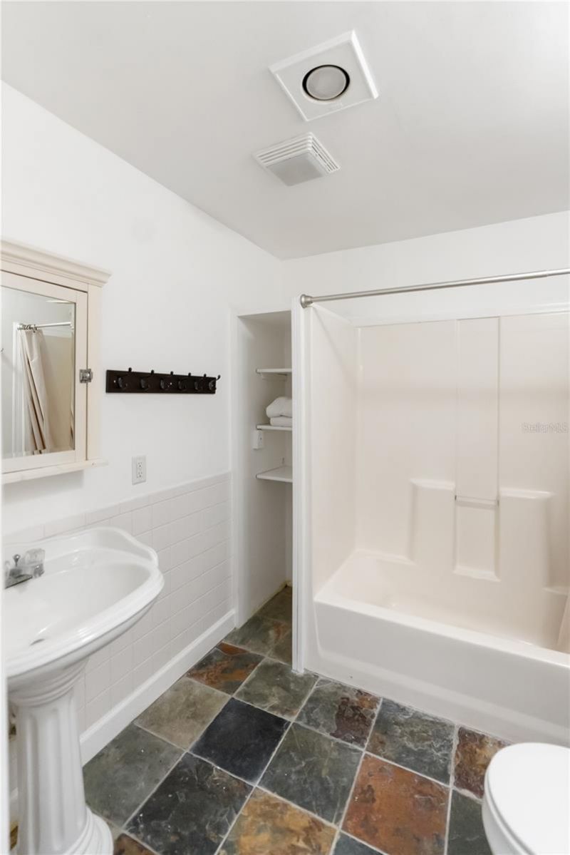 2530 Loma Linda Street, Sarasota, FL 34239 Photo