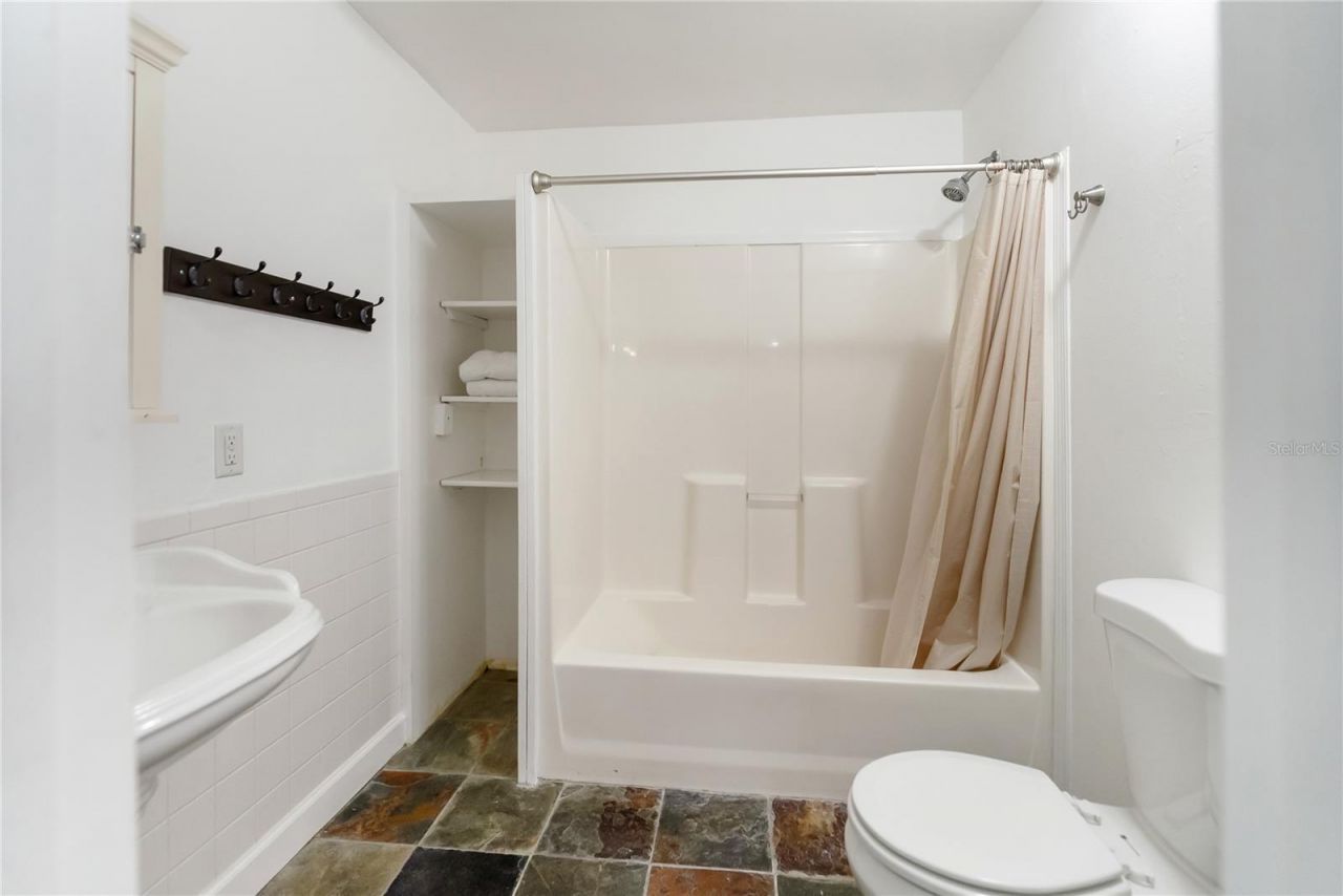 2530 Loma Linda Street, Sarasota, FL 34239 Photo